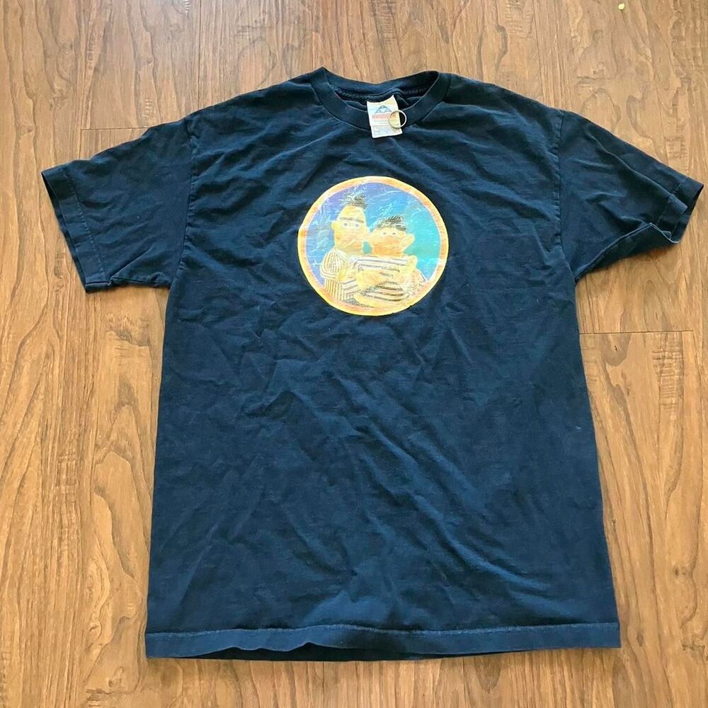American-vintage Men's Black and Navy T-shirt